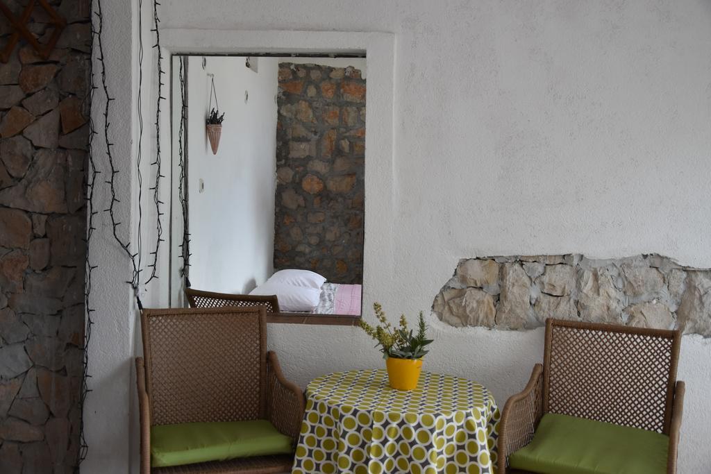 Mono Kai Triangle Apartment Trogir